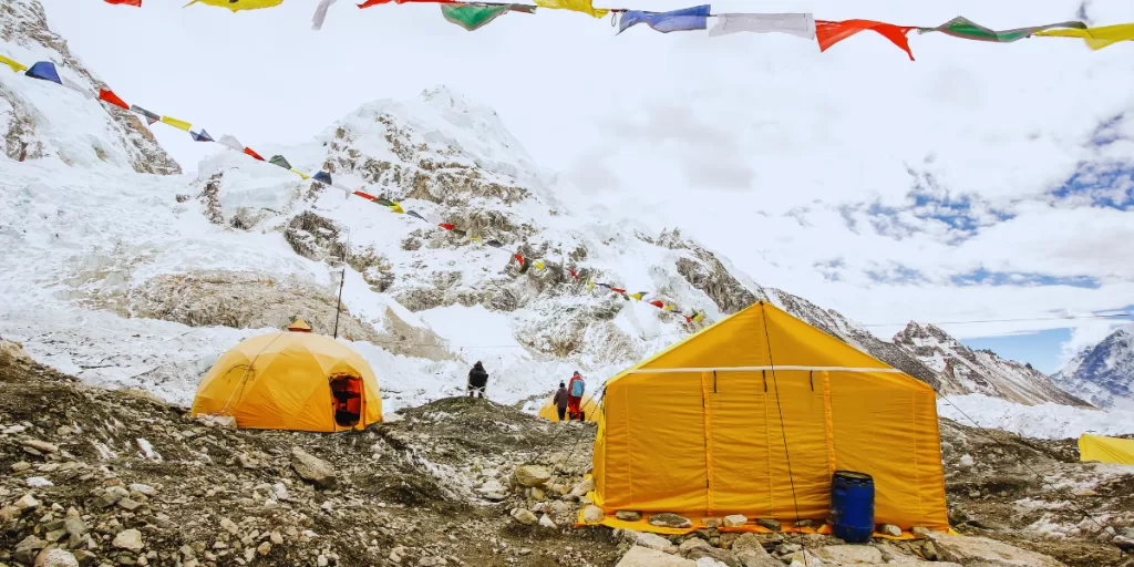 climbing for Everest Camp 1 Trek